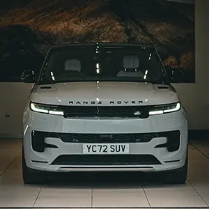 Zoom in on a white range rover